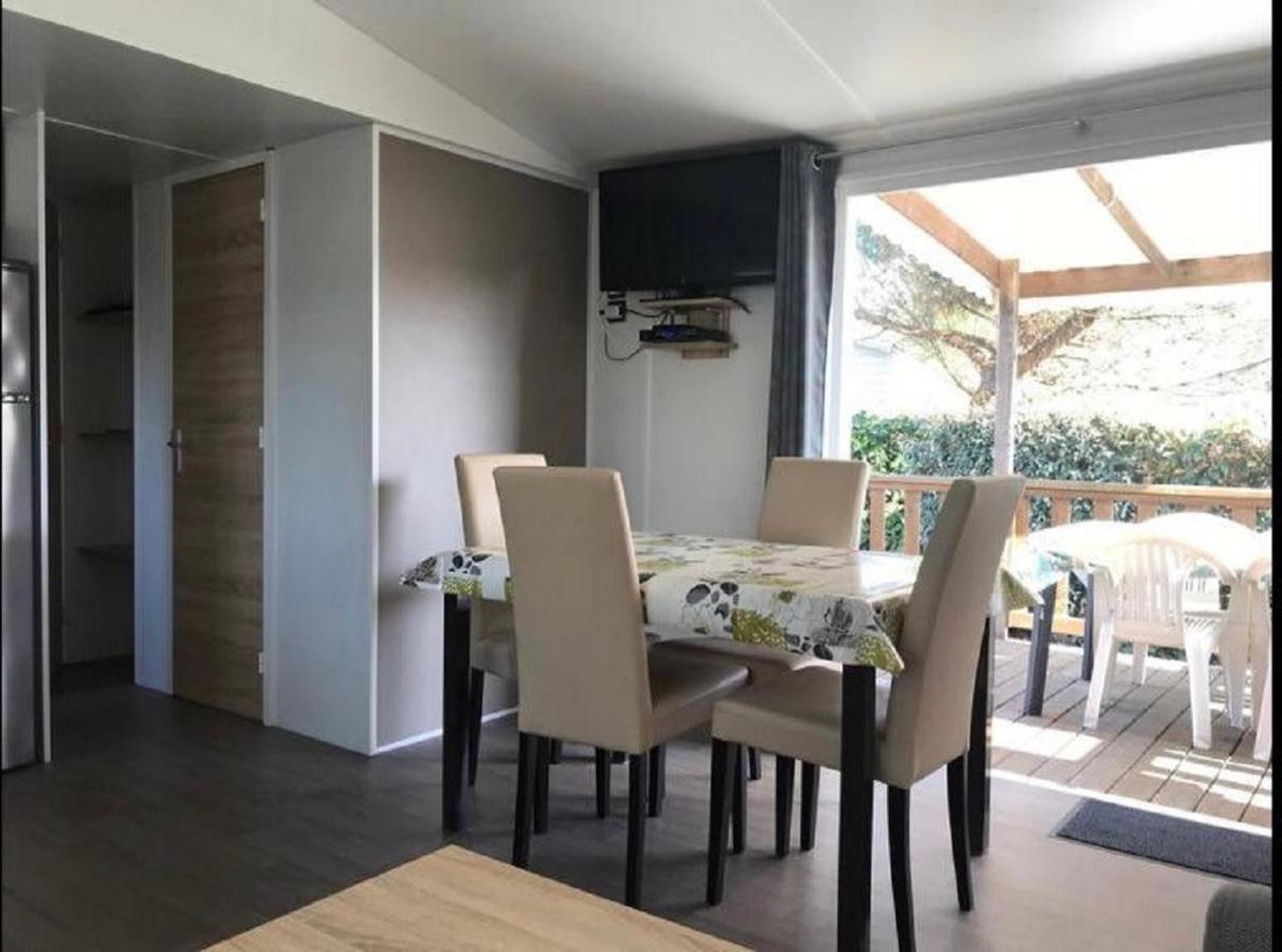 Mobilhome Cosy - Espace Aquatique - Lac Gastes Buitenkant foto