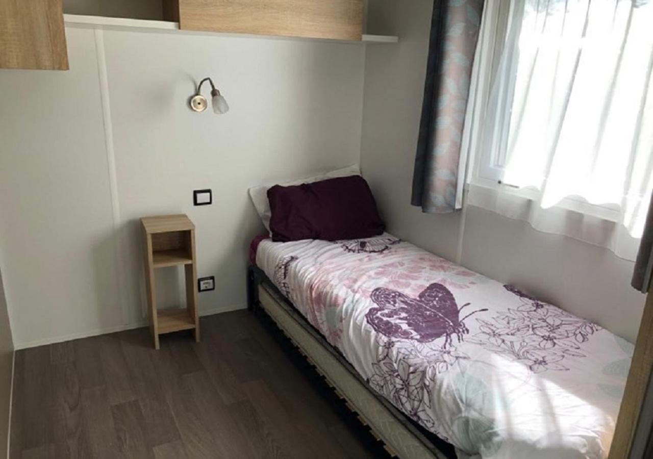 Mobilhome Cosy - Espace Aquatique - Lac Gastes Buitenkant foto